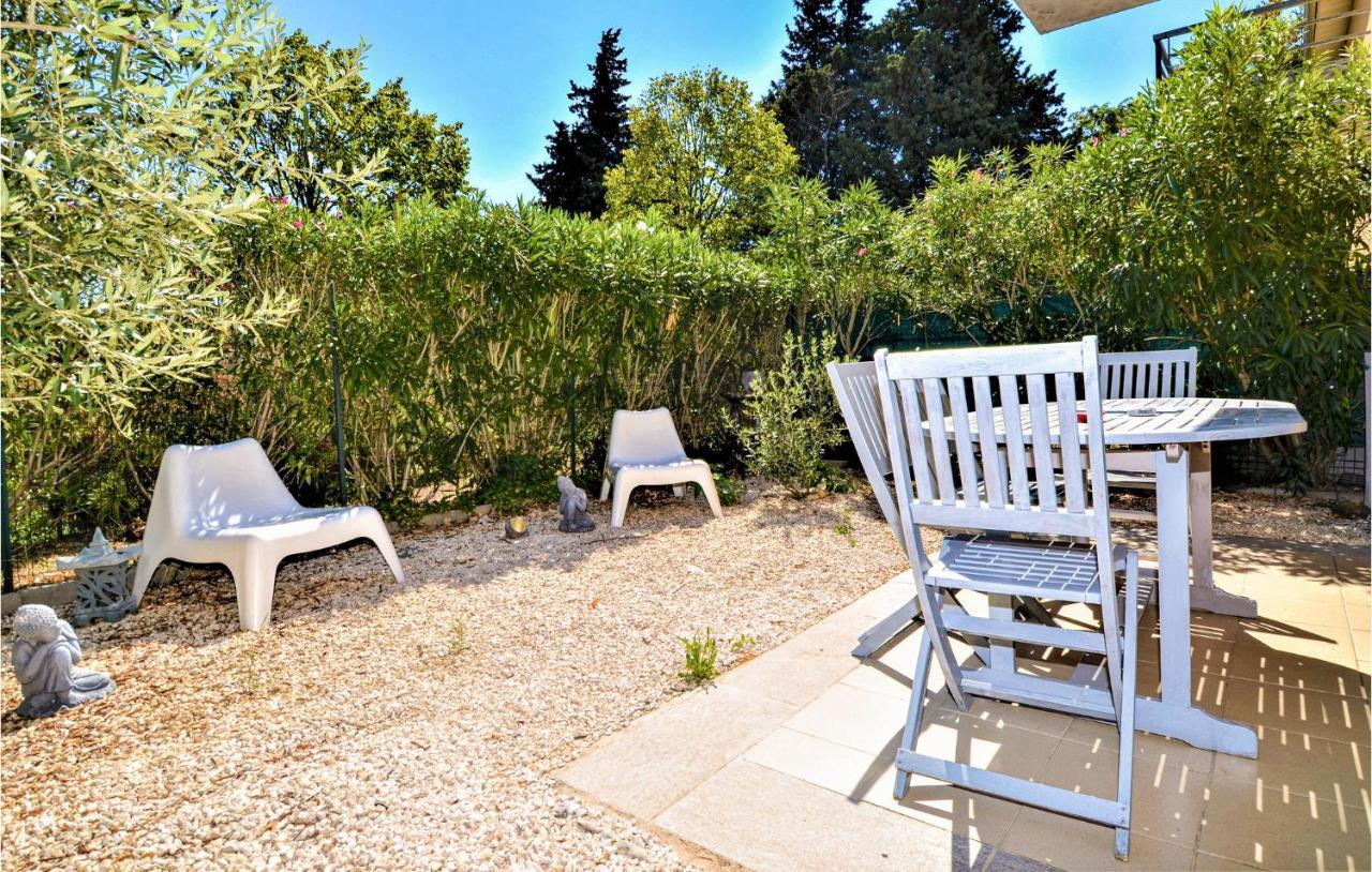 Lovely Apartment In Orange With Kitchen מראה חיצוני תמונה